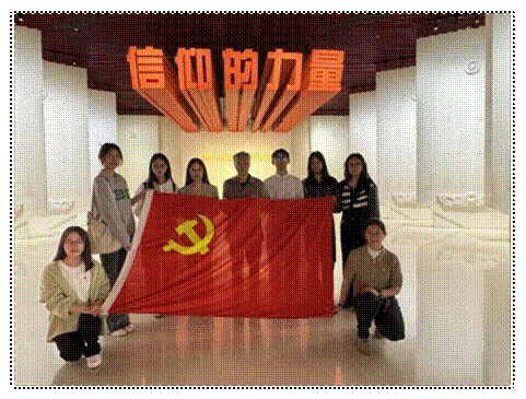 图13 活动结束后合影